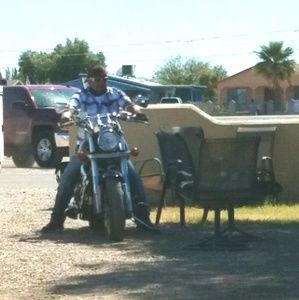 Meet your Posher, Eric